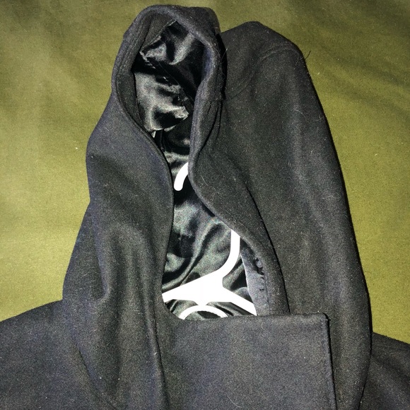 Jacket - Picture 3 of 4